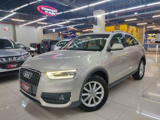 AUDI Q3 2.0 TFSI AMBIENTE QUATTRO 4P GASOLINA S TRONIC